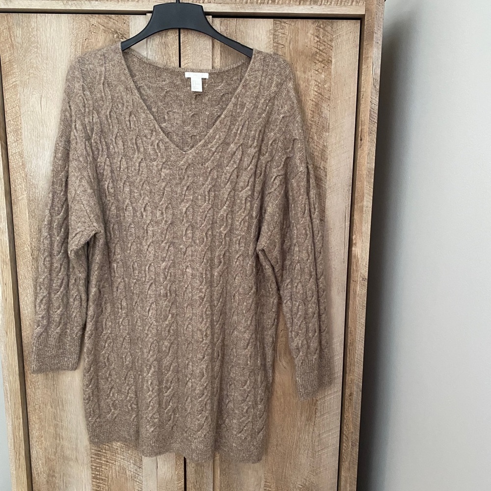 H&M V Neck Tunic Sweater